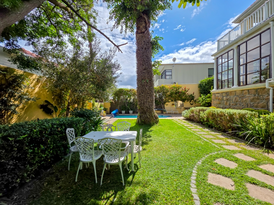 6 Bedroom Property for Sale in Sea Point Western Cape